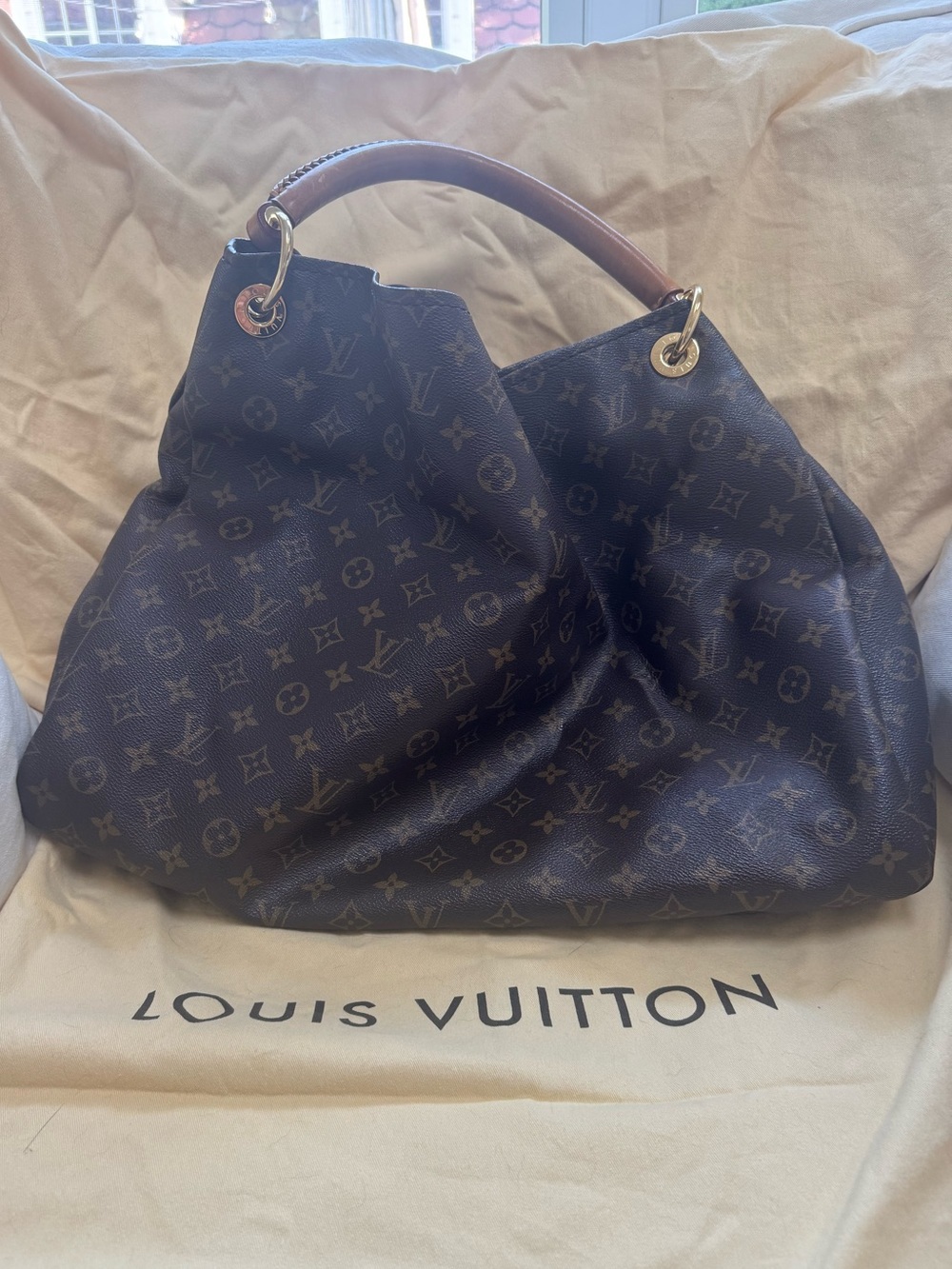 Louis Vuitton Monogram Artsy GM - Picture 4 of 7